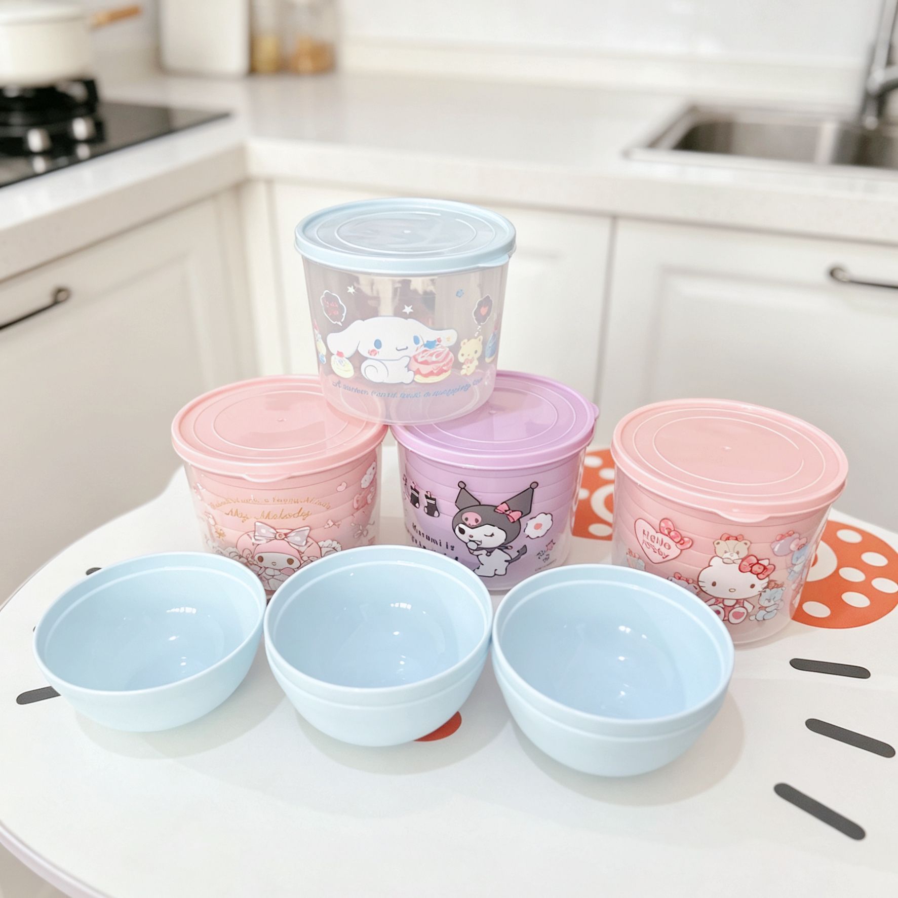 Anime Sanrio Round Hello Kitty - огляд і ціна Food Storage With Dividers