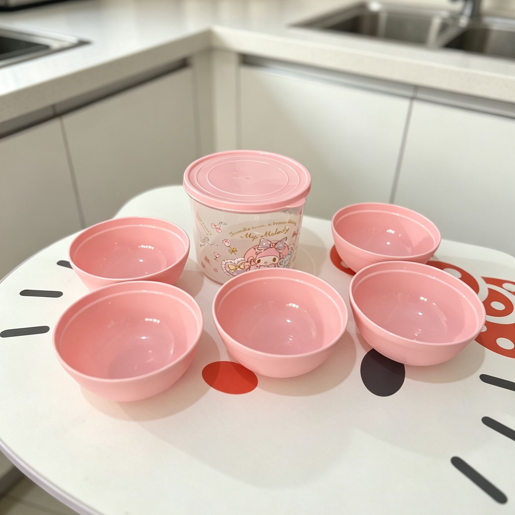 Anime Sanrio Round Hello Kitty - огляд і ціна Food Storage With Dividers
